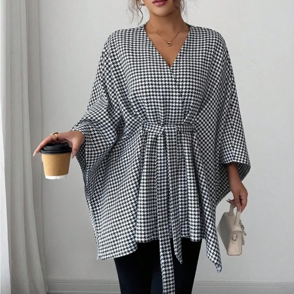 Classic Black White Batwing Sleeve Houndstooth Plaid Belted Cape Jacket - Picture 4 of 6